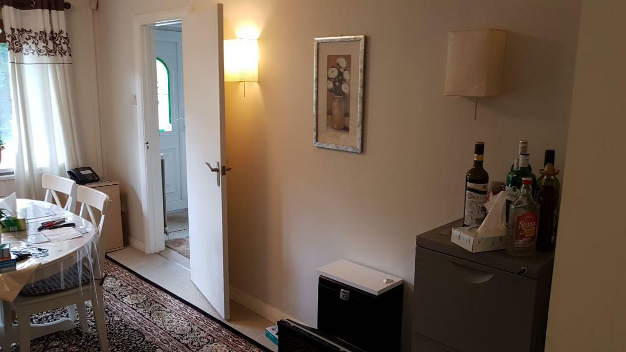 Stylish Private Room In Nice Area Of Cardiff Exterior foto